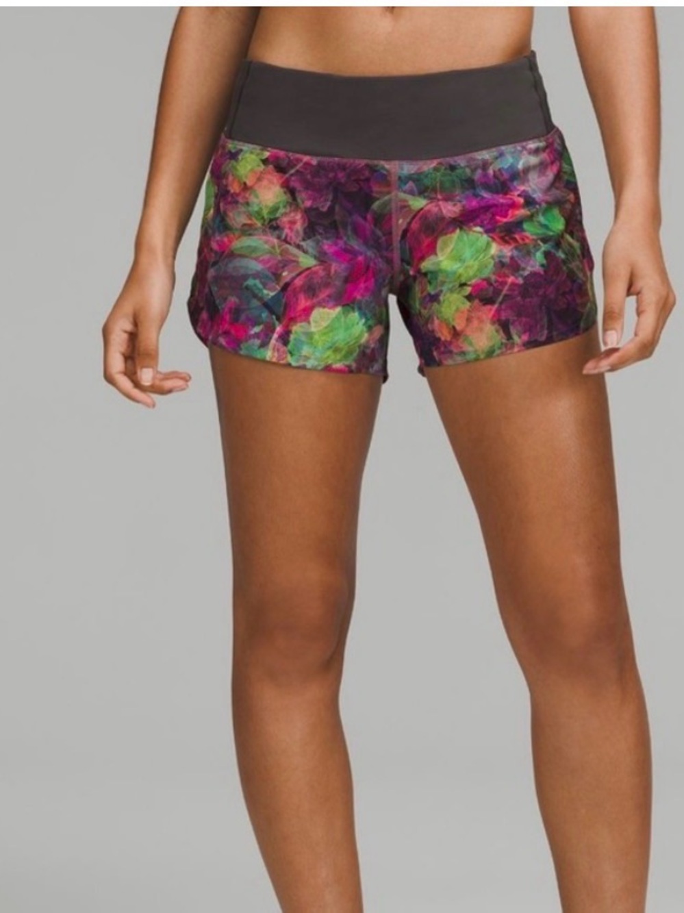 Lululemon Speed Up Mid-Rise Short 4" Vivid size 2 - Picture 2 of 9
